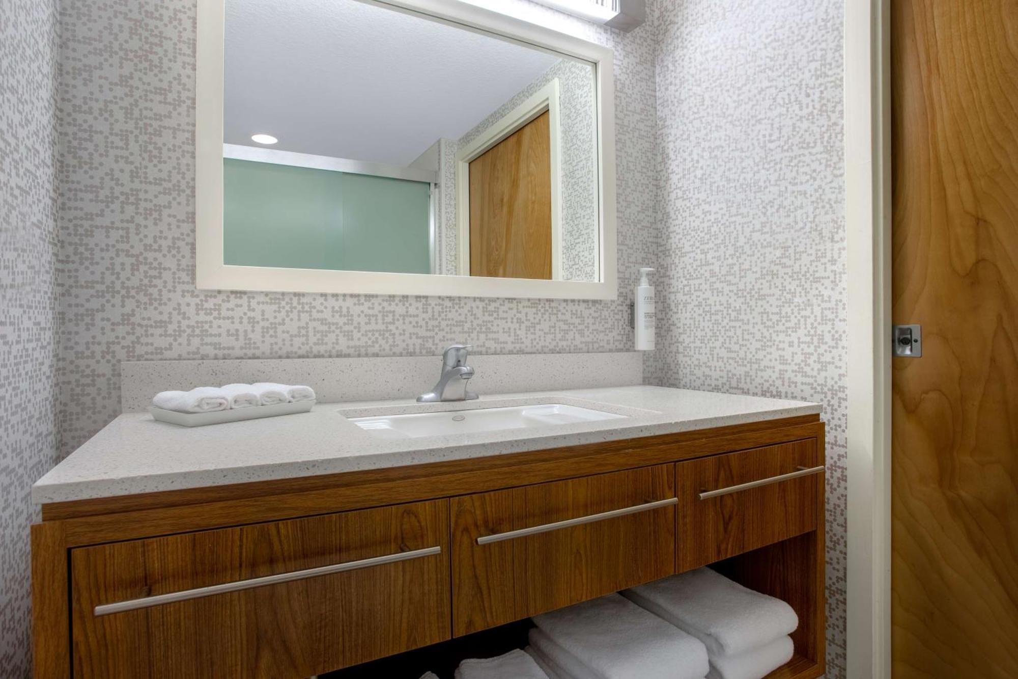 Home2 Suites By Hilton Gainesville Eksteriør bilde